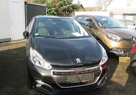 Peugeot 208 GT-Line,Teilleder,Sprtsitze,Navi