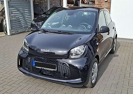 Smart ForFour EQ Cool&Audio, 1 Jahr Garantie, 22KW Schnelllader