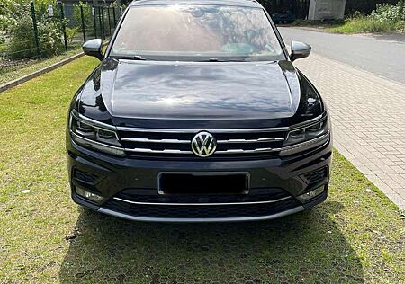 VW Tiguan Allspace Volkswagen Highline 4Motion