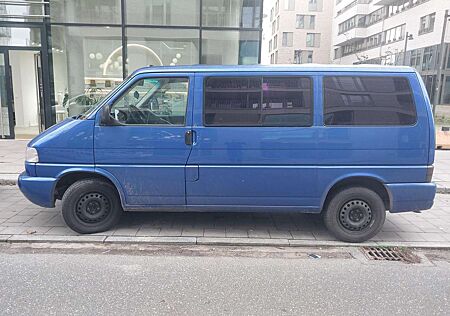 VW T4 Multivan Volkswagen Multivan T4 TDI Atlantis