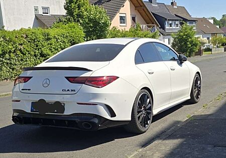 Mercedes-Benz CLA 35 AMG 4Matic Speedshift 7G-DCT.night package+ panorama