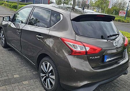 Nissan Pulsar Tekna