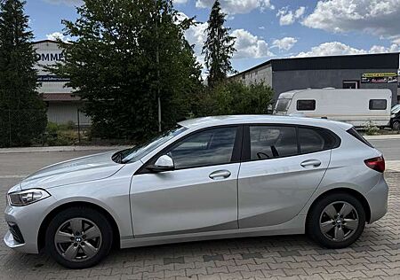 BMW 118 i Advantage