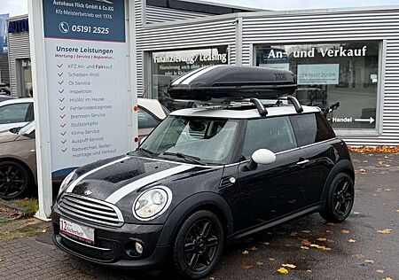 Mini Cooper D /Navi/Leder/Xenon/Panorama/Tempomat