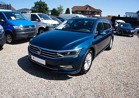 VW Passat Variant Volkswagen Business NAVI LED AHK ACC