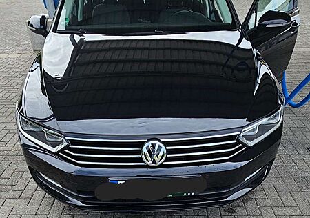 VW Passat Variant Volkswagen 2.0 TDI SCR Trendline