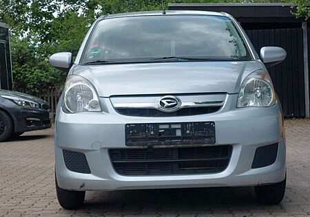 Daihatsu Cuore Basis Automatik Tüv bis 02.26