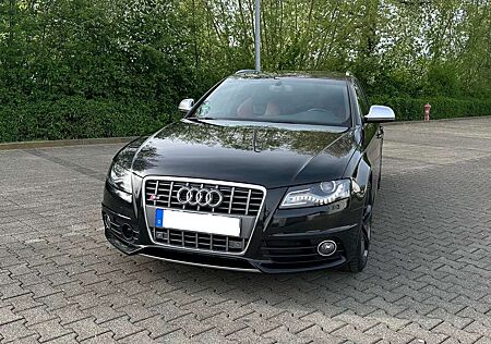 Audi S4 Avant S tronic