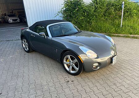 Pontiac Solstice M1