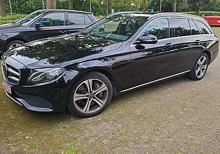 Mercedes-Benz E 400 E-Klasse T-Modell Diesel d 4Matic T 9G-TRONIC