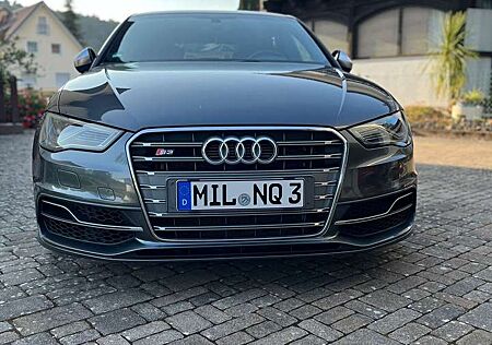 Audi S3 2.0 TFSI quattro