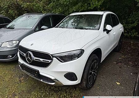 Mercedes-Benz GLC-Klasse GLC 200 Avantgarde Navi SHZ HUD PDC Kamera