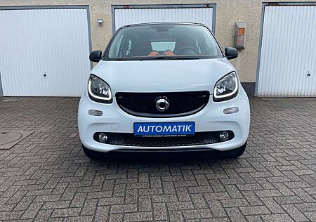 Smart ForFour PANORAMA NAVI MEDIA AUX KAMERA PDC SHZ MFL ALU