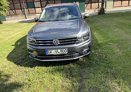VW Tiguan Allspace Volkswagen Highline 4Motion
