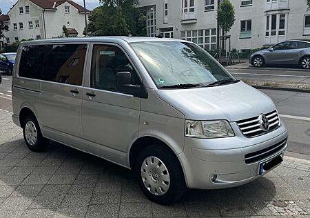 VW T5 Caravelle Volkswagen Caravelle Kurz DPF Trendline