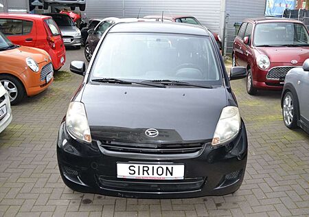 Daihatsu Sirion 1.3Momo Klima Ganzjahresreifen I Hand HU/AU Neu