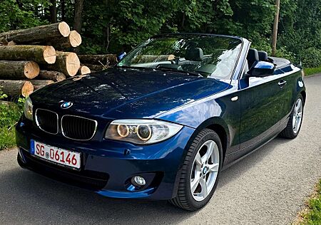 BMW 120 i Cabrio Leder/Navi/Xenon
