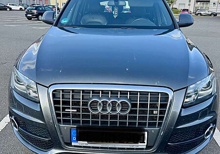 Audi Q5 2.0 TDI quattro S-Line
