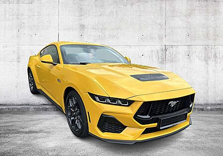 Ford Mustang Coupe GT Fastback DAB LED RFK el. Sitze