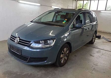 VW Sharan Volkswagen Comfortline 7-Sitzer Navi PDC DAB+ BLIS