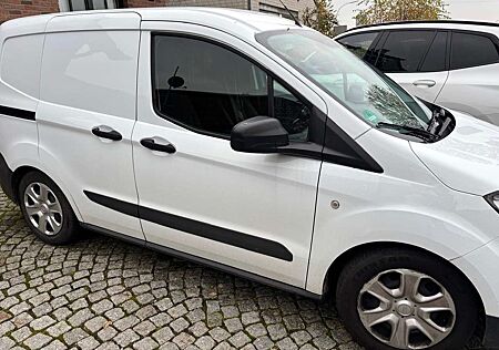 Ford Transit Courier S