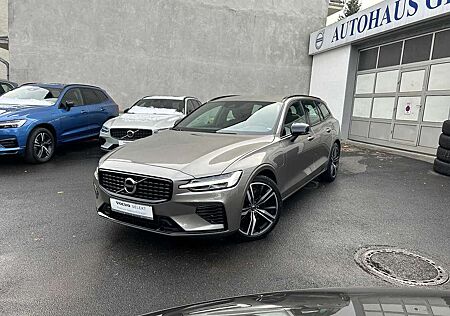 Volvo V60 Plug-In-Hybrid T6 AWD R-Design, ACC, BLIS, AHK, Ka