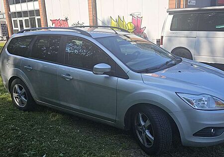 Ford Focus Style +