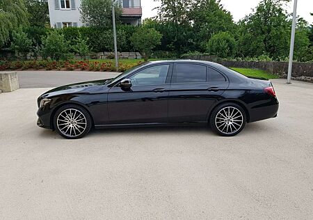 Mercedes-Benz E 220 d 4Matic 9G-TRONIC