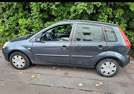 Ford Fiesta 1.3 Ambiente