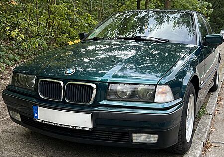 BMW 320i 320 Exclusiv Edition