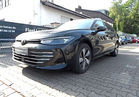 VW Passat Volkswagen 2.0 TDI SCR DSG Business Nav/AHK/Kam/17"
