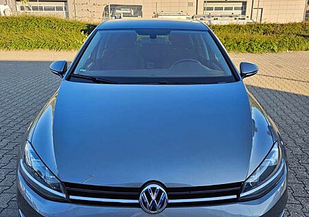 VW Golf Volkswagen 1.2 TSI BlueMotion Technology DSGCup