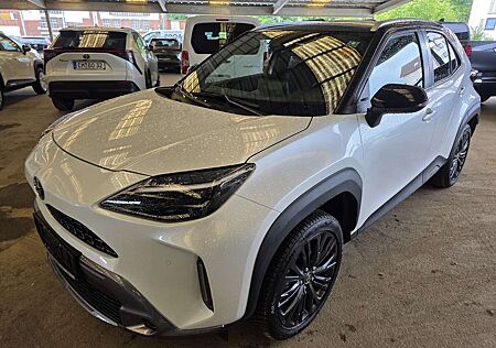 Toyota Yaris Cross Hybrid AWD-i Adventure Komplett 1. Hand