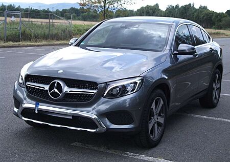 Mercedes-Benz GLC 220 d Coupe 4Matic 9G-TRONIC AMG Line