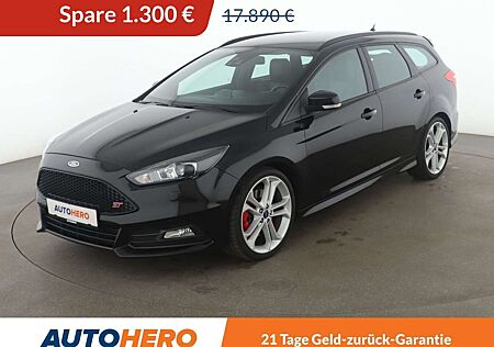 Ford Focus 2.0 EcoBoost ST*NAVI*XENON*CAM*PDC*KLIMA*GARANTIE*