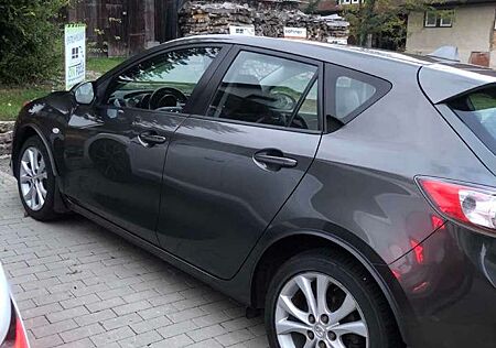 Mazda 3 1.6 MZR High-Line