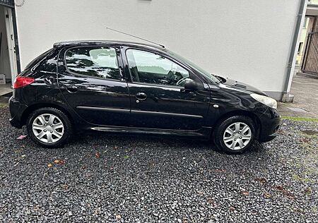 Peugeot 206 +