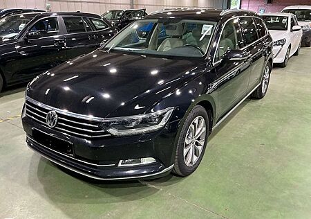 VW Passat Variant Volkswagen 1.6 TDI SCR DSG Elegance BUSINES