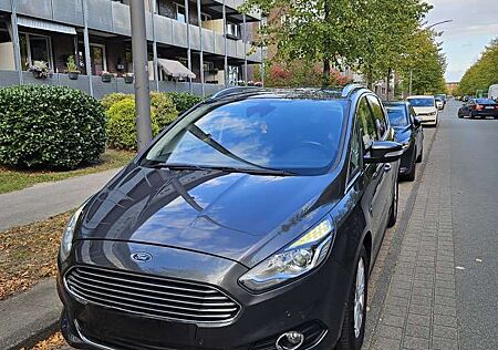 Ford S-Max 2.0 Eco Boost Aut. Start-Stopp Titanium