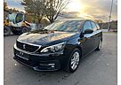 Peugeot 308 SW 1,6 Blue-HDI Active / Panorama-Dach / Navi