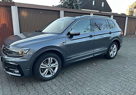 VW Tiguan Allspace Volkswagen 2.0 TDI SCR 4Motion DSG Highline
