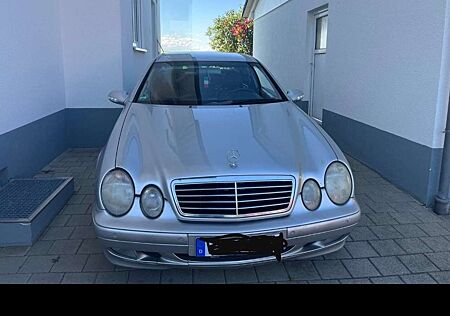 Mercedes-Benz CLK 320 CLK-Klasse Coupe Sport