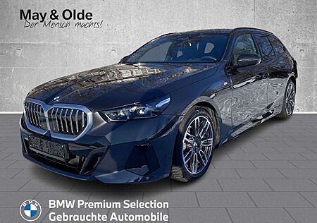 BMW 540 d xDrive M Sport HUD StandHZG AHK Pano Navi Digita