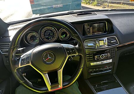 Mercedes-Benz E 250 CDI DPF Coupe BlueEFFICIENCY 7G-TRONIC Elegance