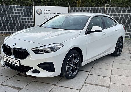BMW 218 Gran Coupe i Sport Line Navi LED LenkradHZ !