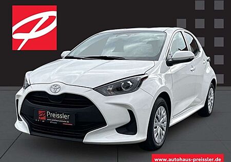 Toyota Yaris Hybrid Business Edition