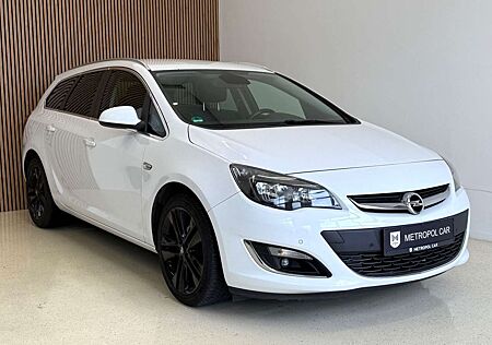 Opel Astra J Sports Tourer 1.4 Turbo AHK/NAVI/PDC/ZV