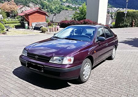 Toyota Carina 1.6 GLi