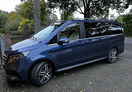 Mercedes-Benz V 300 V-Klasse Diesel d lang 4Matic 9G-TRONIC Exclusive