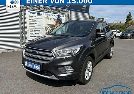 Ford Kuga 1.5 EcoBoost TITANIUM CROSSOVER LEDER*SZHG*NAVI*PD